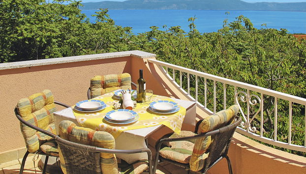 Apartamento de 1 quarto em Raša com jardim e terraço - Foto 3
