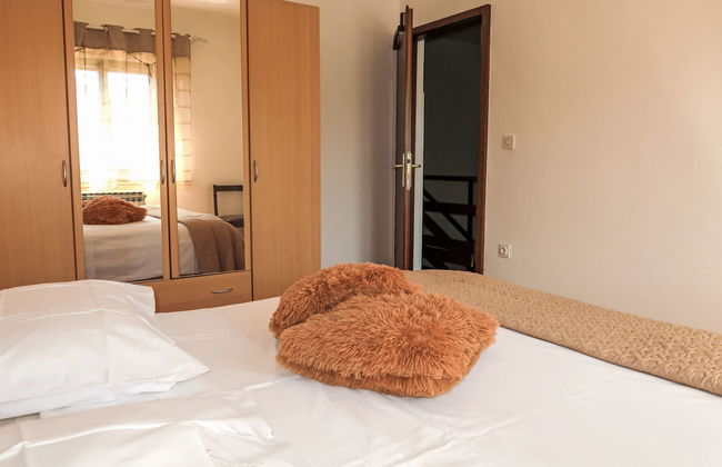 Casa de 4 quartos em Sveta Nedelja com piscina privada e jardim - Foto 14