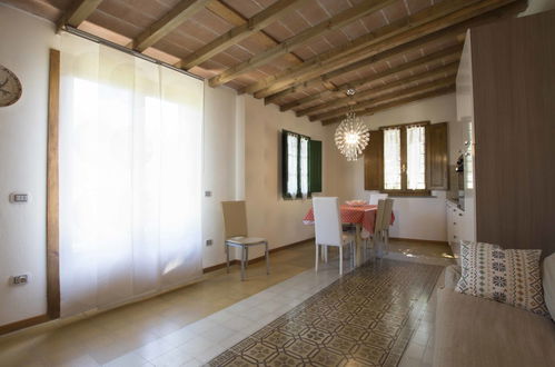 Foto 9 - Casa con 5 camere da letto a Montecatini Terme con piscina privata e giardino