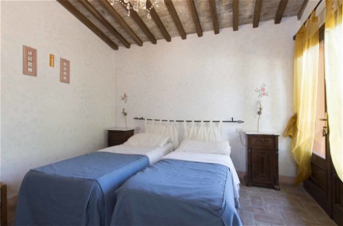 Foto 17 - Casa con 5 camere da letto a Montecatini Terme con piscina privata e giardino