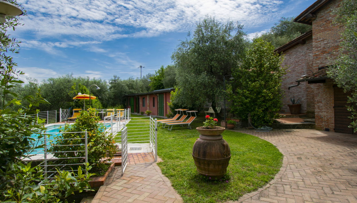 Casa de 6 quartos em Montecatini Terme com piscina privada e jardim - Foto 1