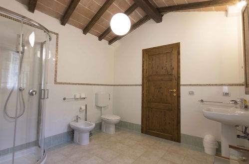 Foto 38 - Casa de 5 quartos em Montecatini Terme com piscina privada e jardim