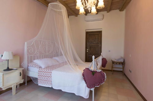 Photo 28 - 5 bedroom House in Montecatini Terme with private pool and garden