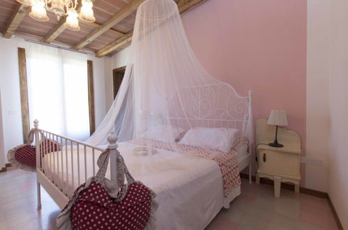 Foto 29 - Haus mit 5 Schlafzimmern in Montecatini Terme mit privater pool und garten