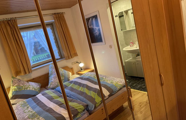 Apartamento de 2 quartos em Farchant com jardim e terraço - Foto 9