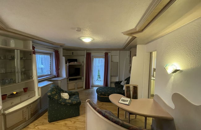 Apartamento de 2 quartos em Farchant com jardim e terraço - Foto 10