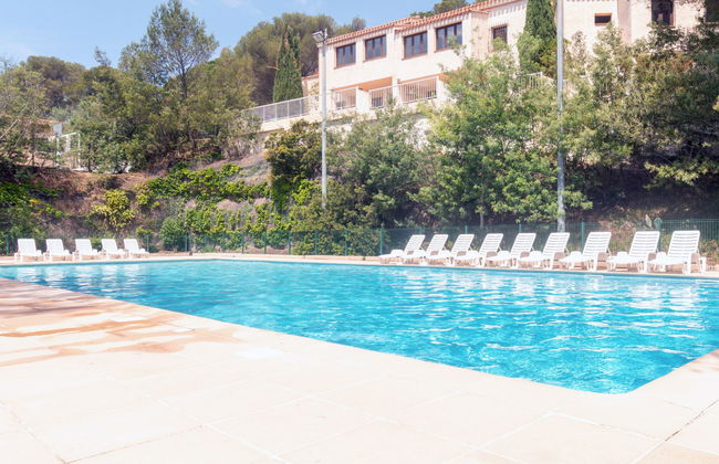 Apartamento de 2 quartos em Saint-Raphaël com piscina e terraço - Foto 17