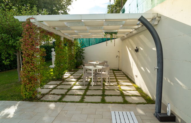 Apartamento de 3 quartos em Collecorvino com piscina privada e jardim - Foto 28