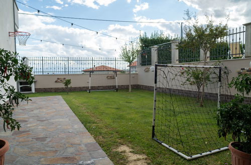 Foto 42 - Apartment mit 3 Schlafzimmern in Collecorvino mit privater pool und garten