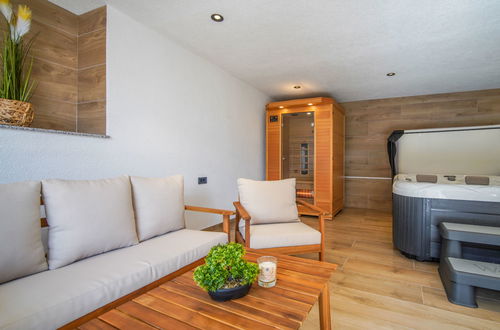 Photo 18 - 3 bedroom House in Senj with swimming pool and garden