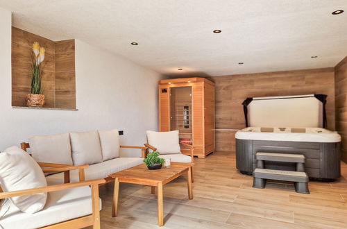 Photo 13 - 3 bedroom House in Senj with swimming pool and garden