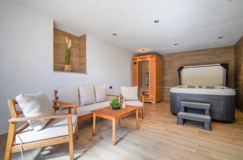 Photo 5 - 3 bedroom House in Senj with swimming pool and garden