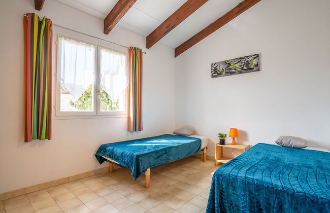 Casa de 4 quartos em Sainte-Marie-la-Mer com piscina e terraço - Foto 17