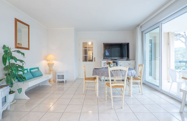 Apartamento de 1 quarto em Fréjus com piscina e jardim - Foto 6