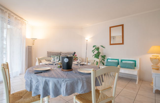 Apartamento de 1 quarto em Fréjus com piscina e jardim - Foto 2