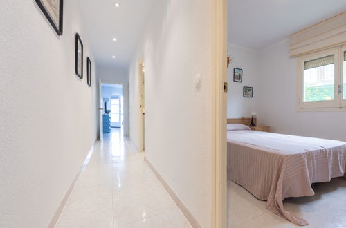 Photo 13 - 2 bedroom Apartment in Cambrils with terrace