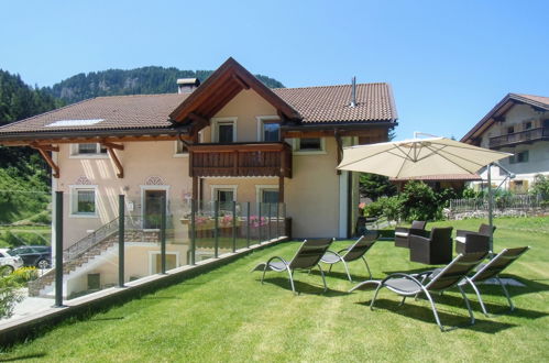 Photo 1 - Appartement de 3 chambres à Santa Cristina Valgardena avec bain à remous et vues sur la montagne