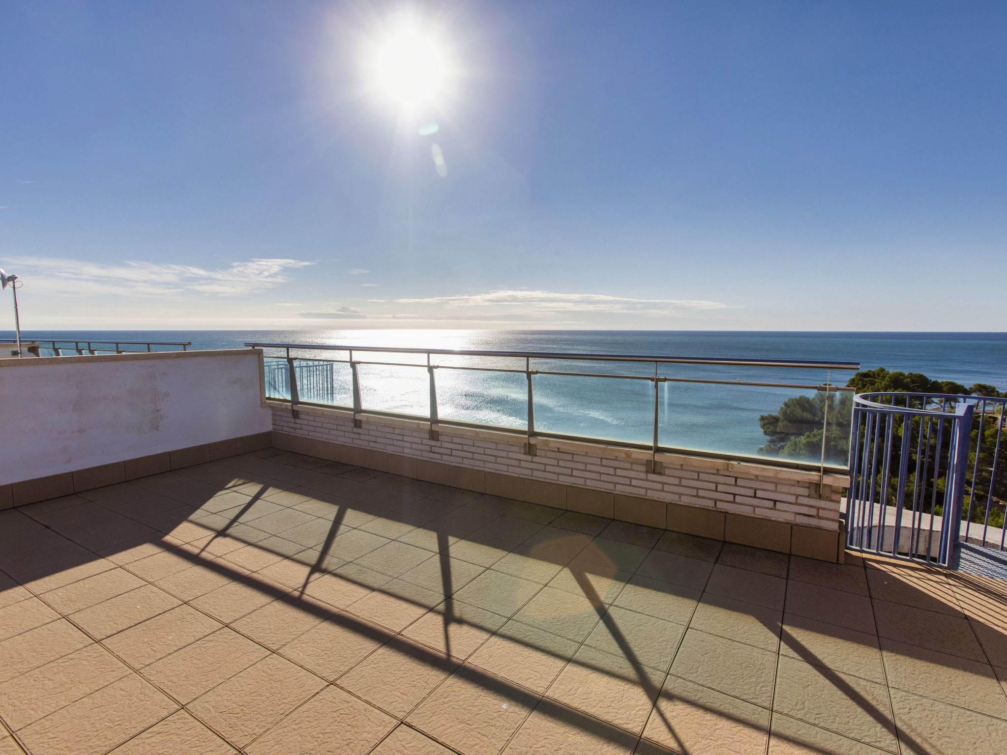 Photo 5 - 2 bedroom Apartment in Mont-roig del Camp with swimming pool and sea view
