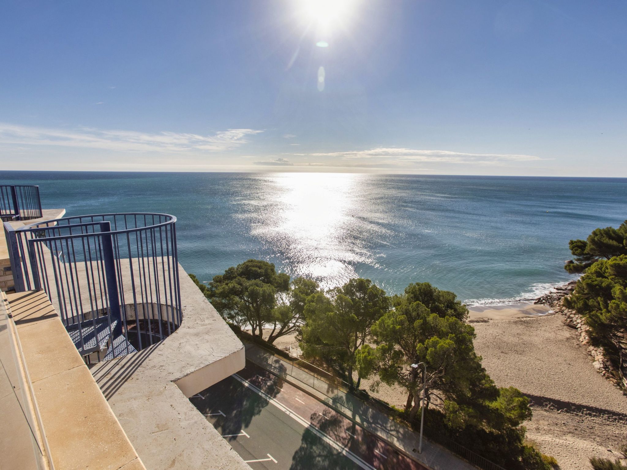 Photo 15 - 2 bedroom Apartment in Mont-roig del Camp with swimming pool and sea view