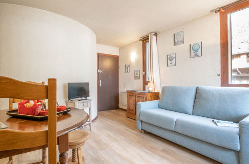 Foto 2 - Apartment mit 1 Schlafzimmer in Chamonix-Mont-Blanc mit terrasse und blick auf die berge