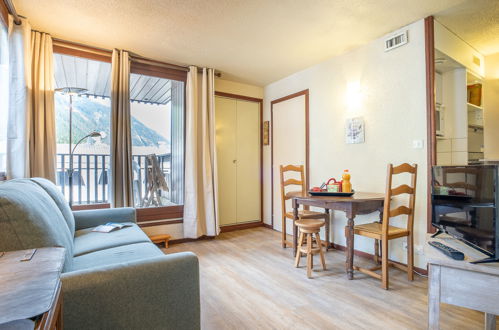 Foto 3 - Apartamento de 1 habitación en Chamonix-Mont-Blanc con terraza y vistas a la montaña