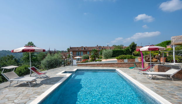 Haus mit 2 Schlafzimmern in Montà mit schwimmbad und garten - Foto 3