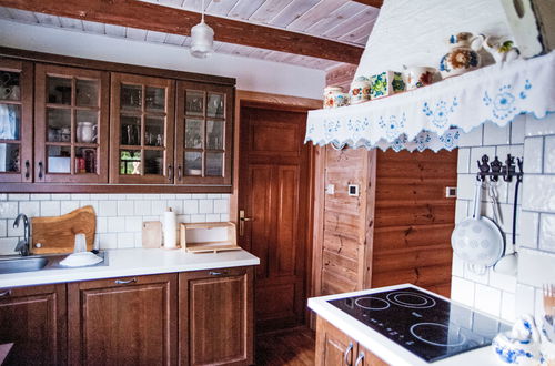 Foto 10 - Haus mit 3 Schlafzimmern in Białowieża mit garten und terrasse