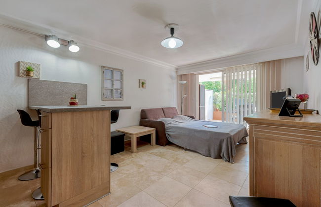 Apartamento de 2 quartos em Cavalaire-sur-Mer com piscina e jardim - Foto 8
