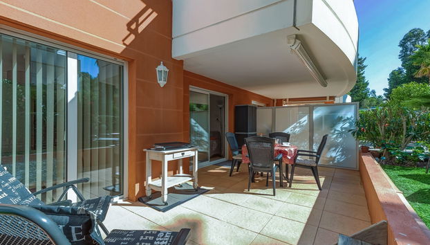 Apartamento de 2 quartos em Cavalaire-sur-Mer com piscina e jardim - Foto 4