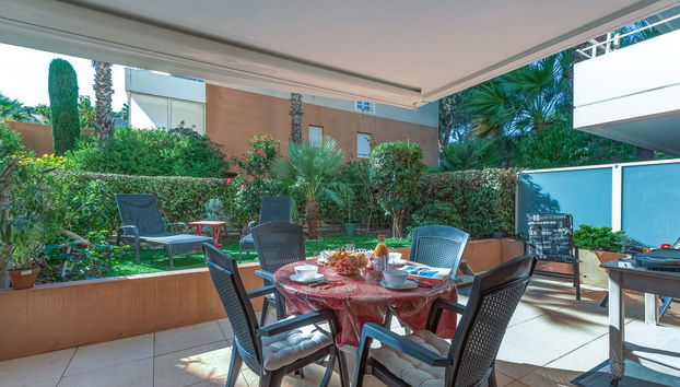 Apartamento de 2 quartos em Cavalaire-sur-Mer com piscina e jardim - Foto 3