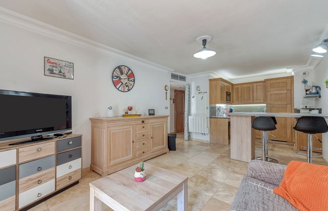 Apartamento de 2 quartos em Cavalaire-sur-Mer com piscina e jardim - Foto 7