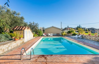 Foto 2 - Casa de 2 quartos em Gaiole in Chianti com piscina e jardim