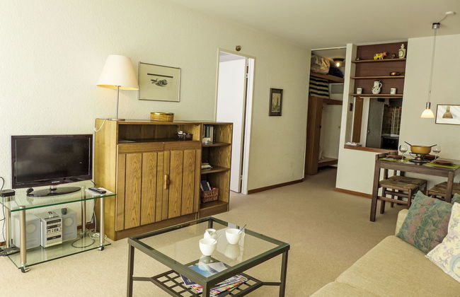 Apartamento de 2 quartos em Crans-Montana com piscina e sauna - Foto 7