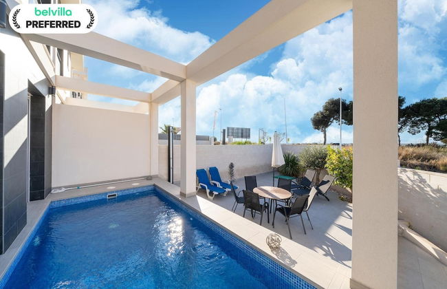 Comfortable Home With a Private Pool - Foto 1