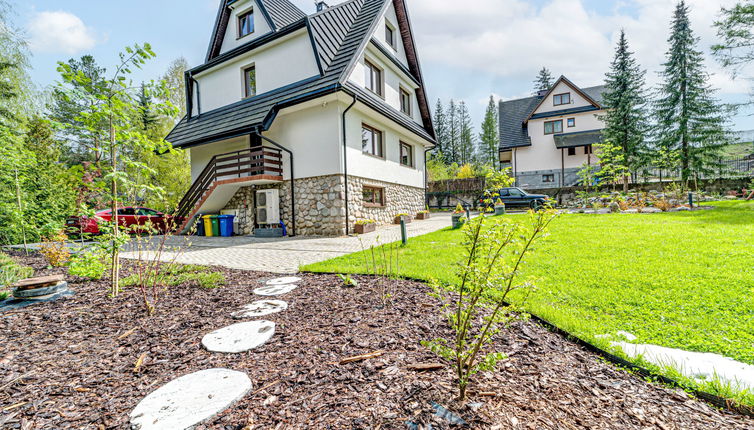 Photo 1 - 6 bedroom House in Kościelisko with garden