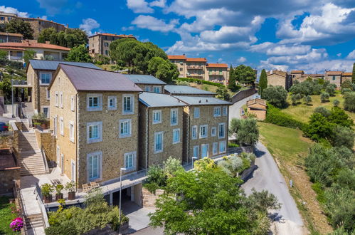 Foto 1 - Apartamento de 3 quartos em Montalcino com jardim