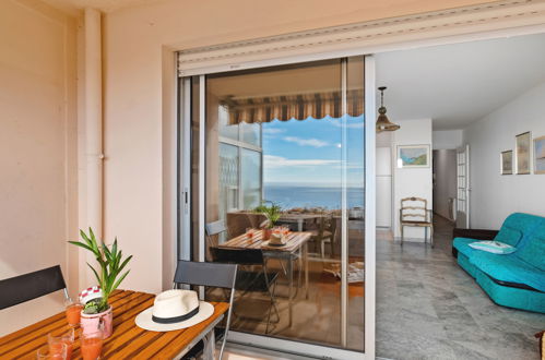 Foto 3 - Apartamento de 1 habitación en Èze con piscina y vistas al mar