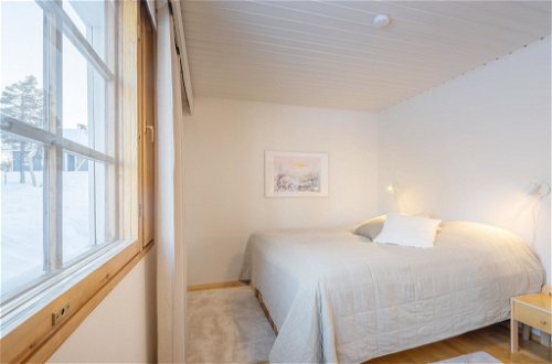 Foto 9 - Casa de 3 habitaciones en Inari con sauna y vistas a la montaña
