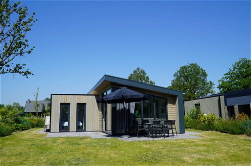 Photo 12 - Maison de 3 chambres à Biddinghuizen avec piscine et terrasse