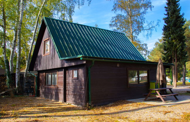 Casa de 4 quartos em Hradec Kralove com jardim - Foto 1