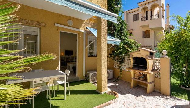 Haus mit 3 Schlafzimmern in Torrevieja mit schwimmbad und terrasse - Foto 2