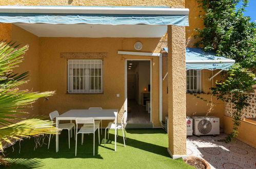 Photo 22 - 2 bedroom House in Torrevieja with swimming pool and sea view