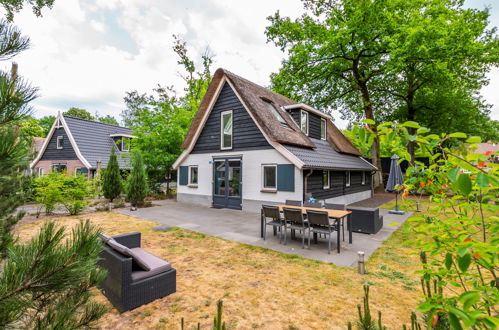 Foto 14 - Casa de 2 quartos em Arnhem com piscina e jardim