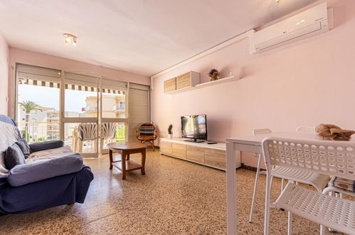 Photo 7 - 2 bedroom Apartment in Cambrils with terrace