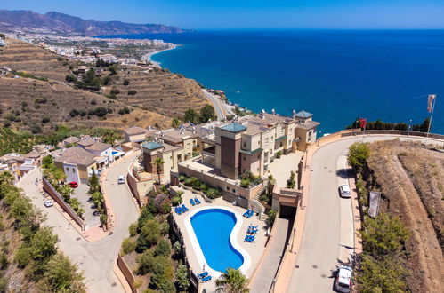 Photo 26 - Appartement de 3 chambres à Torrox avec piscine et vues à la mer