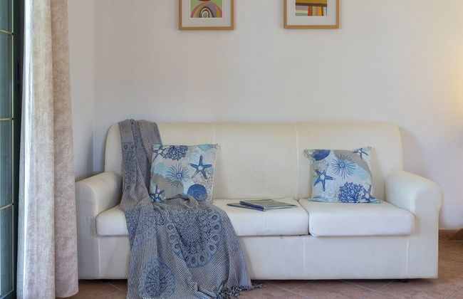 Apartamento de 2 quartos em Trinità d'Agultu e Vignola com piscina e jardim - Foto 11