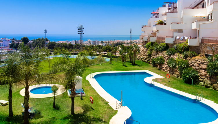 Photo 1 - Appartement de 2 chambres à Nerja avec piscine et vues à la mer