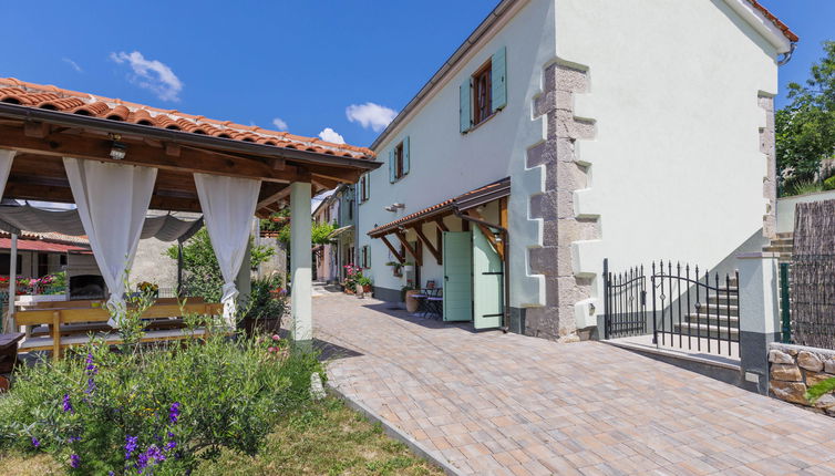 Photo 1 - Maison de 3 chambres à Buzet avec piscine privée et jardin