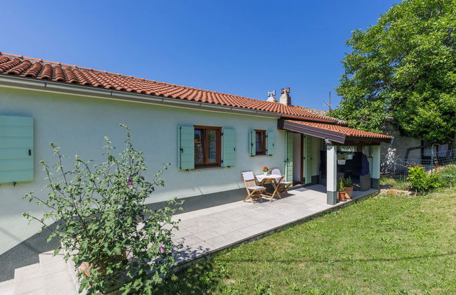 Casa de 4 quartos em Buzet com piscina privada e jardim - Foto 18