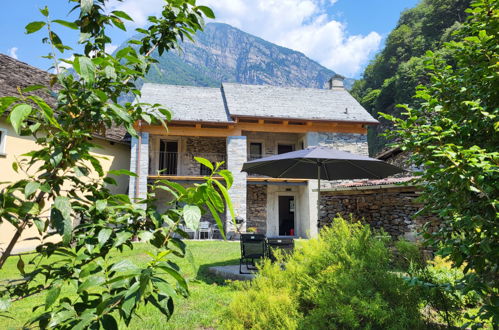 Foto 1 - Casa de 3 quartos em Cevio com jardim e vista para a montanha